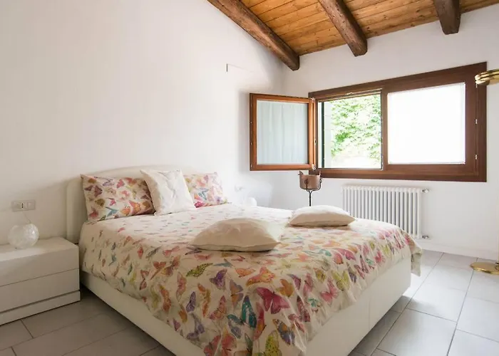 Ca' Del Corder - A Secret Corner Of Peace Venice